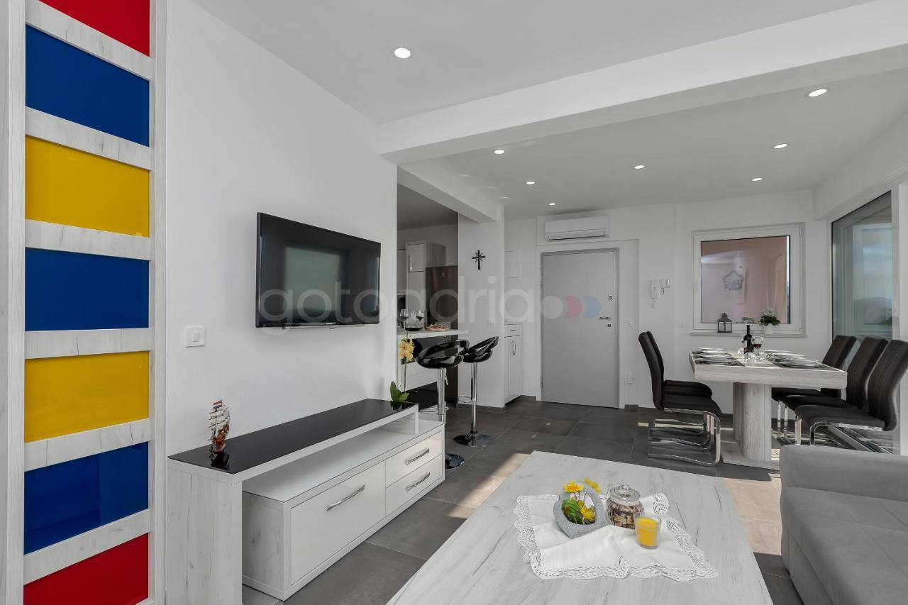 Luxury Apartment Poseidon - Free Beach Parking Makarska Exterior photo