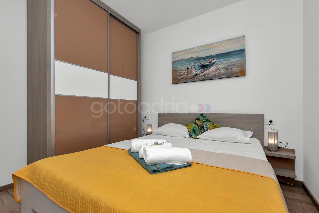 Luxury Apartment Poseidon - Free Beach Parking Makarska Exterior photo